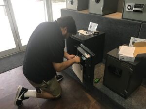 Here'S How To Open A Locked Safe 42 Opening Locked Safe