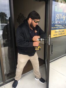 Locksmith In Cypress