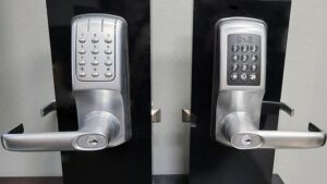 Remote Lock Wireless Lock Solutions 40 Remote Lock Wireless Lock