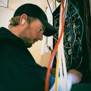 Business Security Cameras: Which System Do I Need? 41 Business Surveillance Cameras