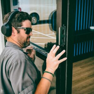 Door Won’t Latch? Here'S How To Fix It In Houston’s Heat 42 Door Won'T Latch Houston