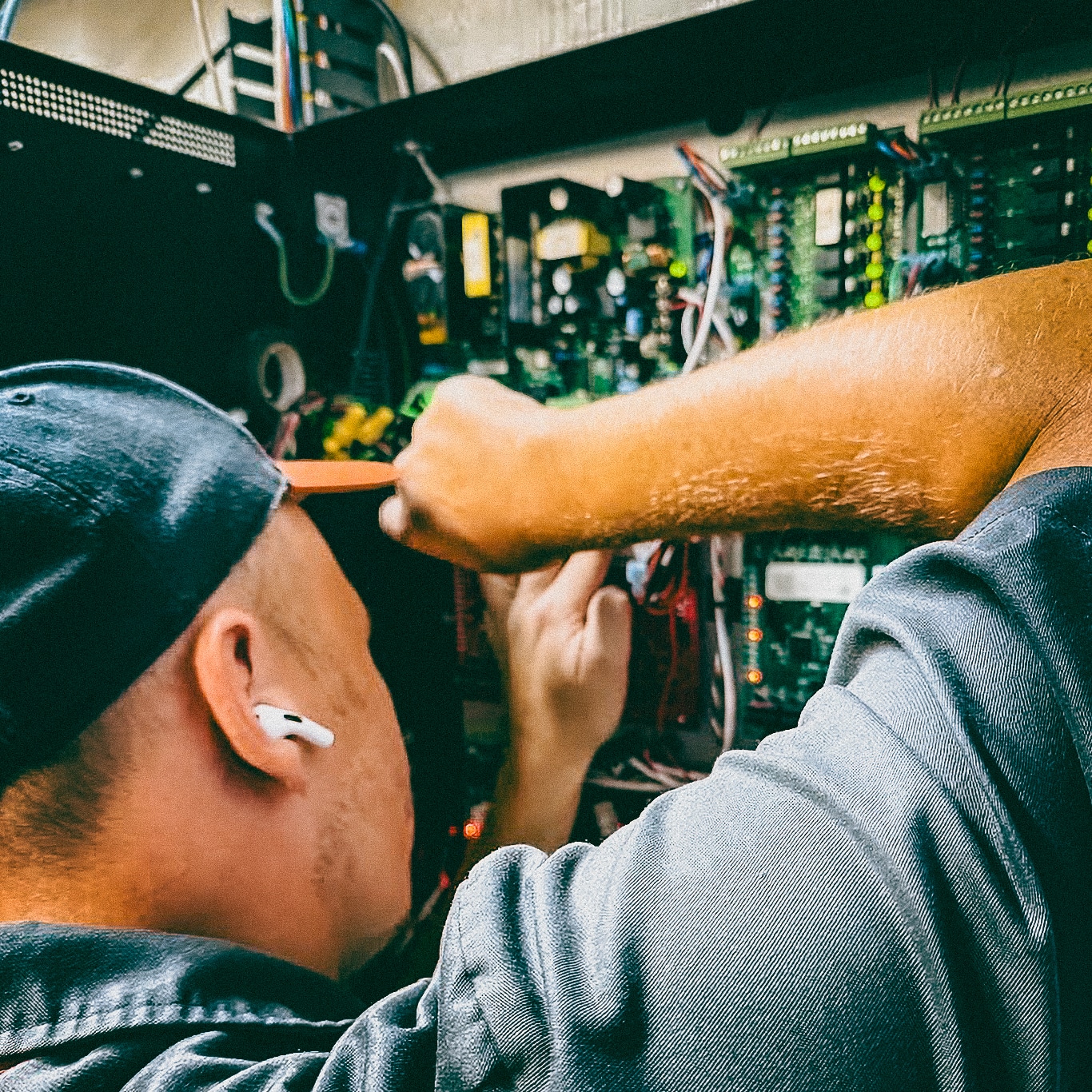 Intercom Installer Intercom Installer